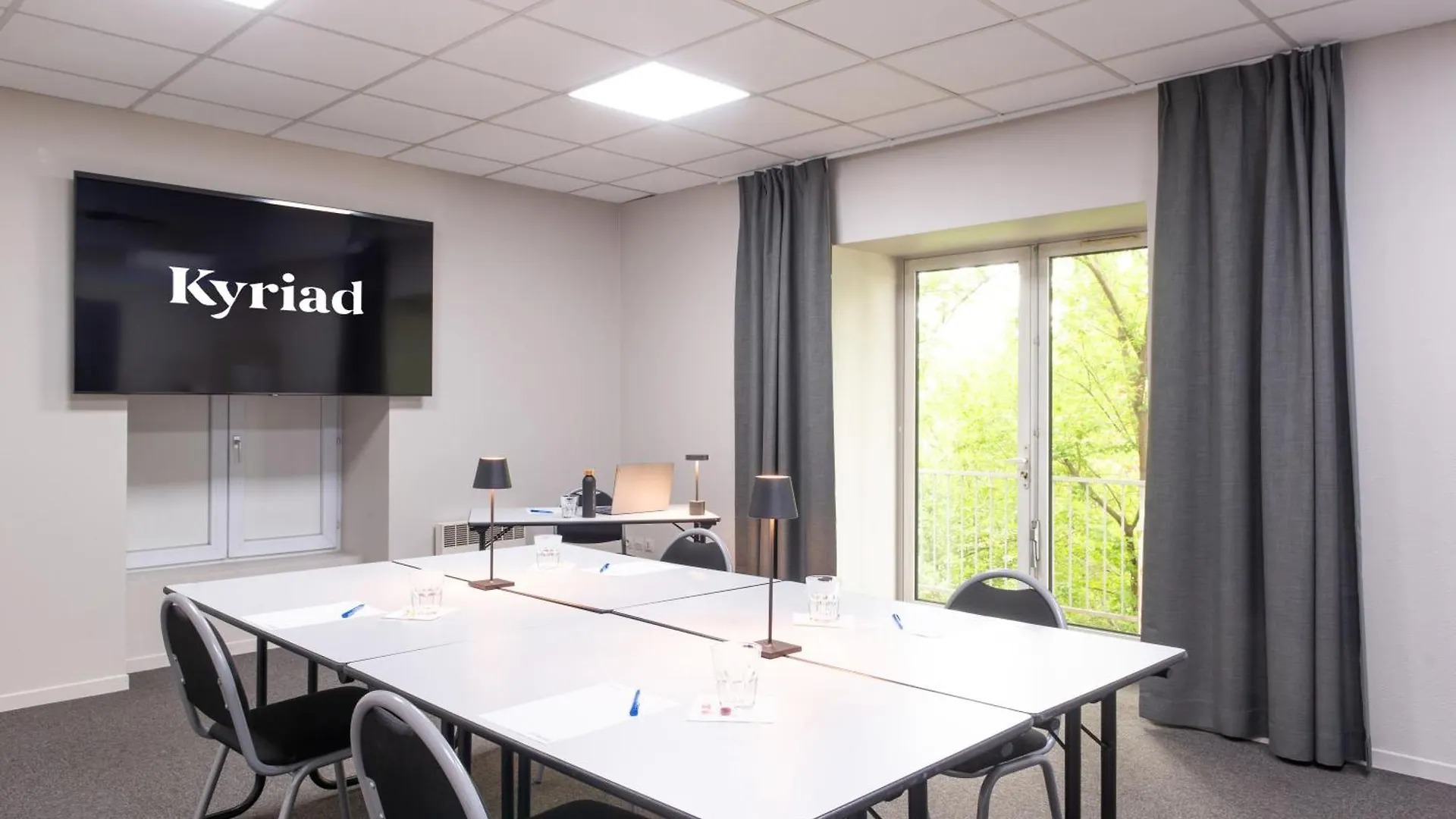 Kyriad Hotel Lyon Givors 3*,